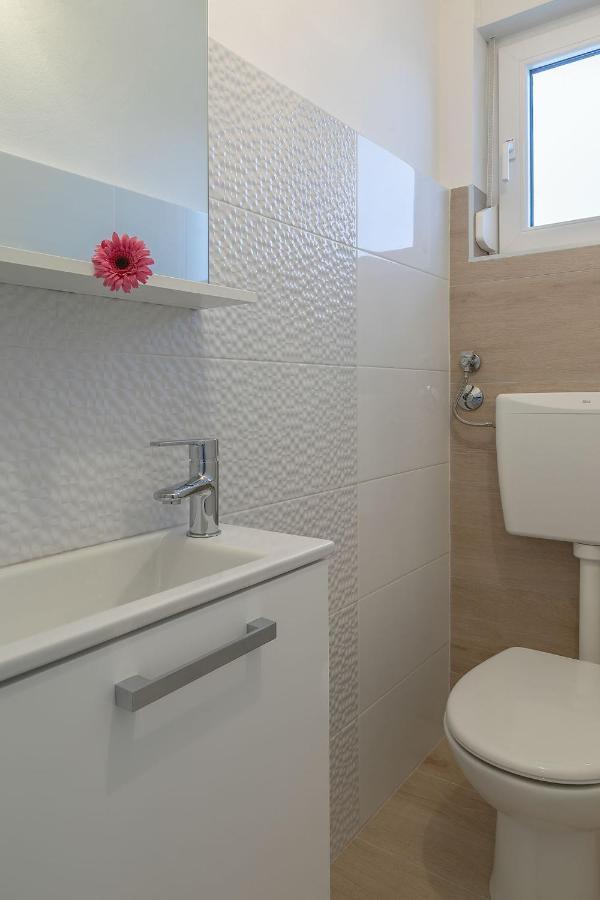 Premium 100m2 sea view apartment Ližnjan Exterior foto
